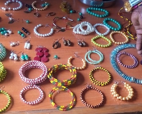 beadwork_aird_women